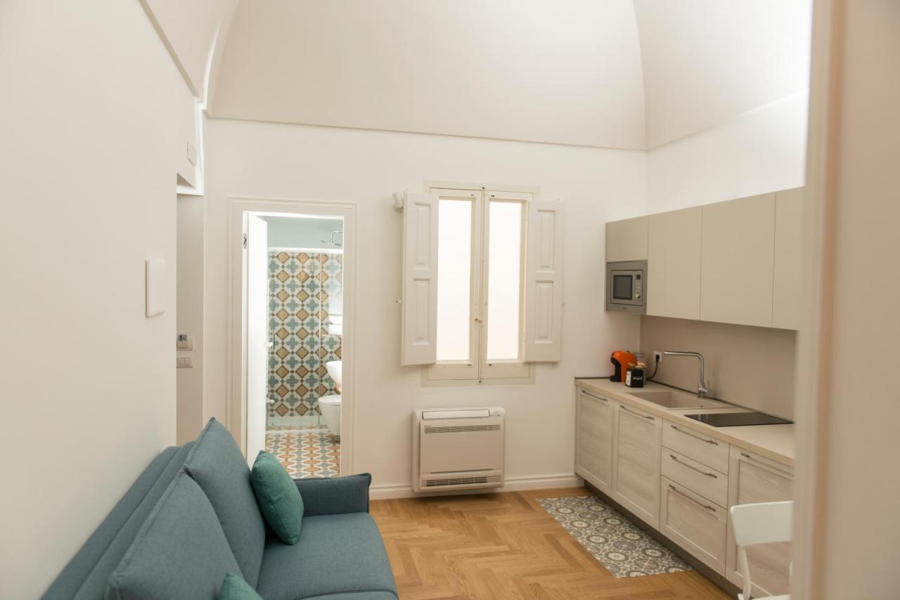 Le Dimore Di Puglia - Palazzo Ladogana Monopoli Exterior photo